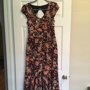 Gorgeous Anthropologie Maxi Dress w Fall Pattern